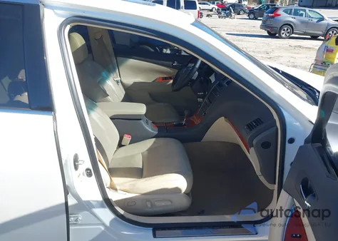 2010 Lexus Es 350 z USA, uszkodzony, nr VIN JTHBK1EG1A2391419